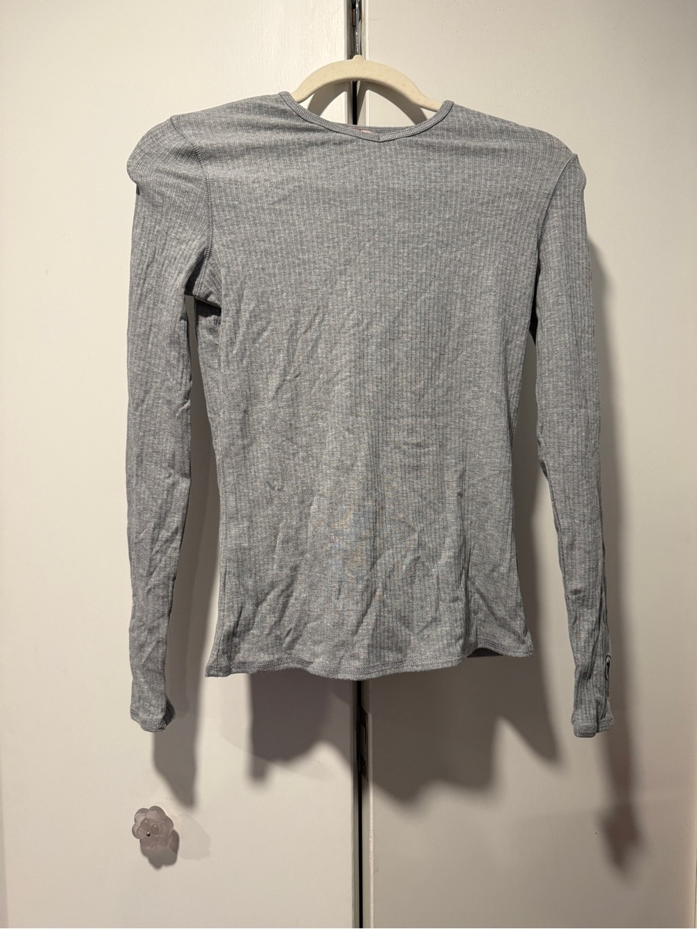Gray Ribbed Long Sleeve Tee - Women's